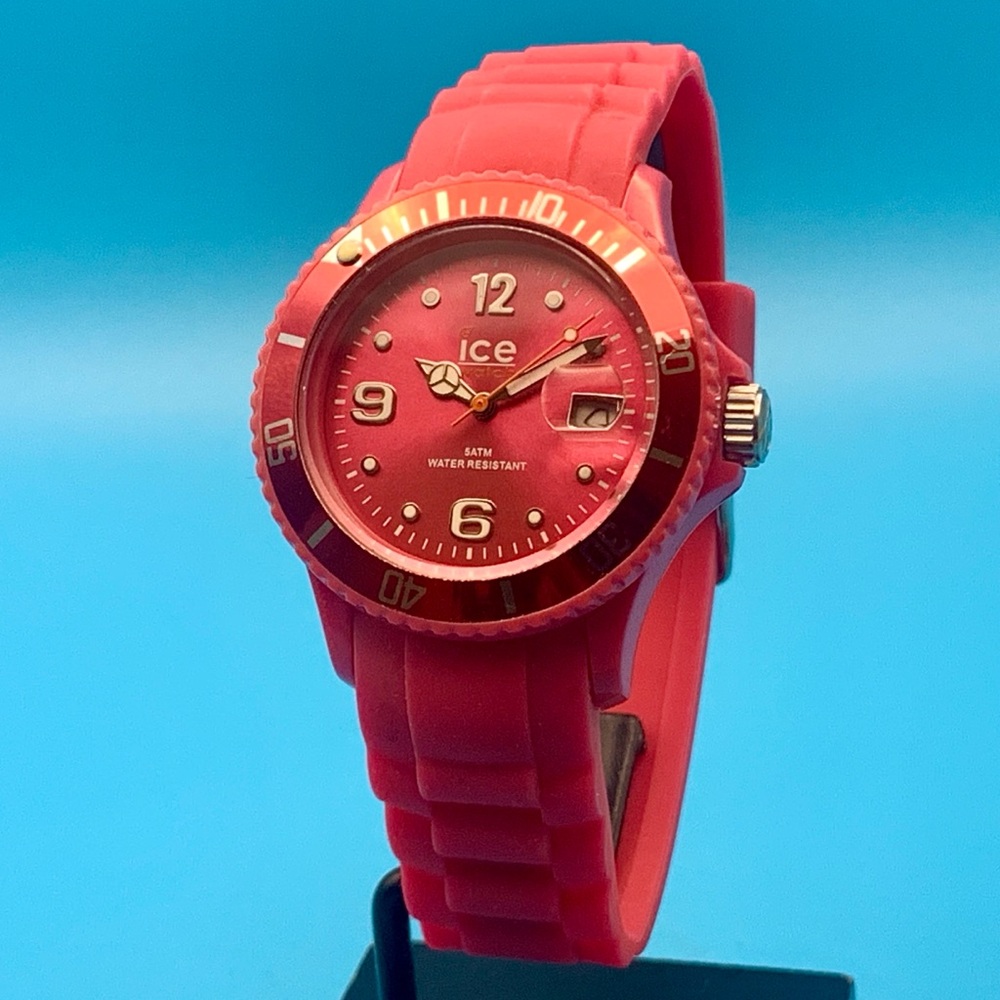 ICE WATCH Women’s Sport Quartz Wristwatch Rubber Strap Japan Movt Works New Batt